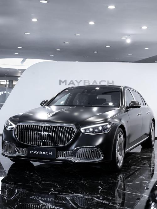 惠州68岚图汽车的售后服务让用户无忧出行，迈巴赫未来的豪华车趋势